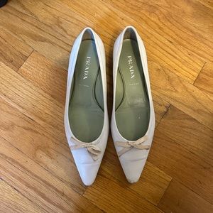 Vintage Prada bow ballet flats